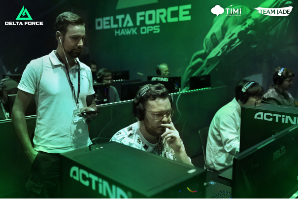 地加大了边 地加大了边